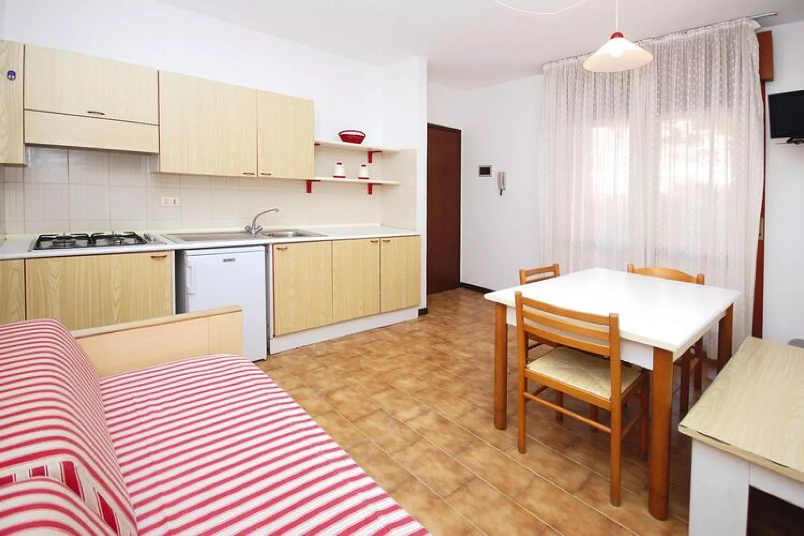 Holiday flats Condominio Orsa Maggiore Lignano Pineta-C5-Keuken