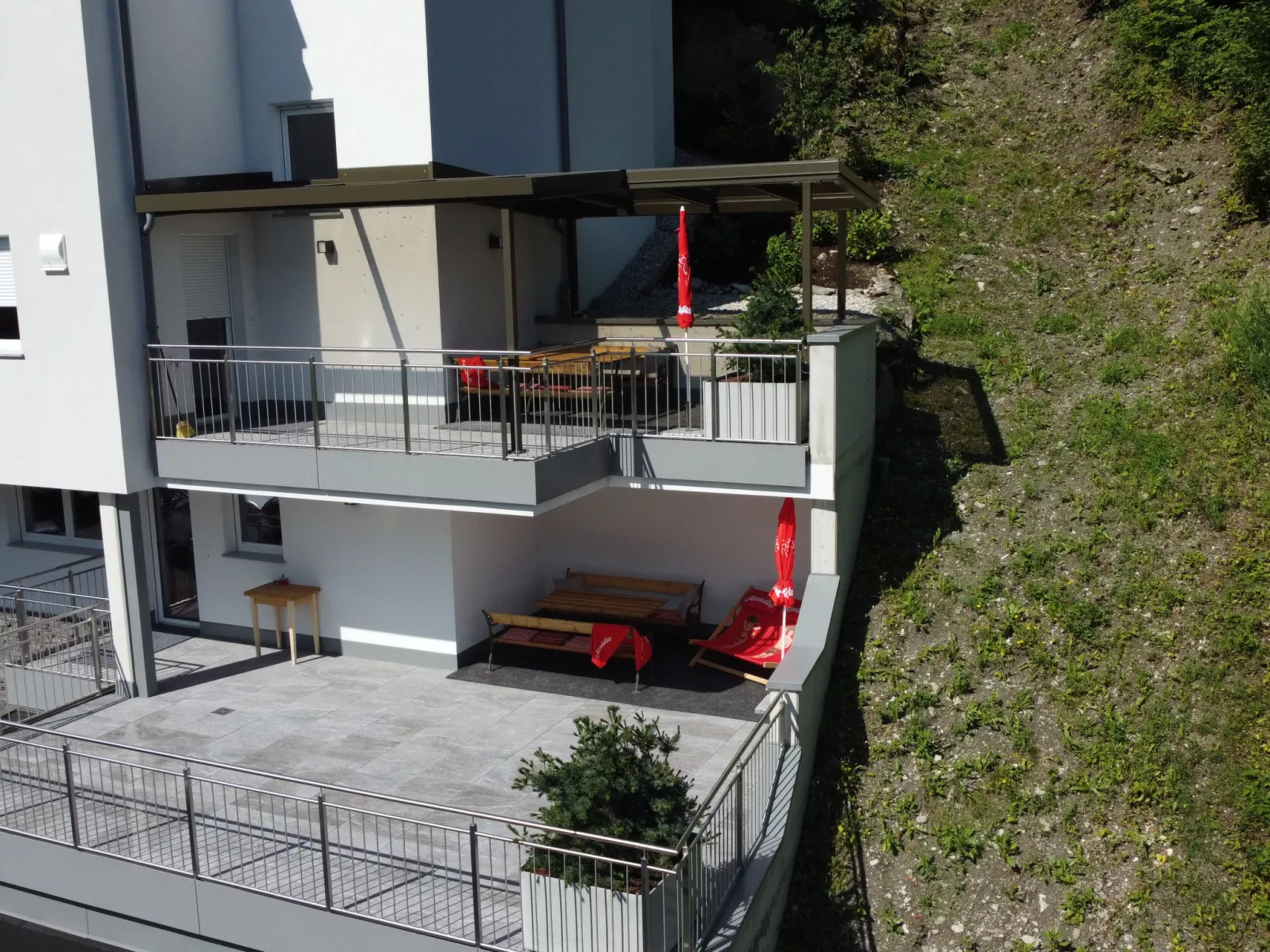 Montec Apart 2-Buiten
