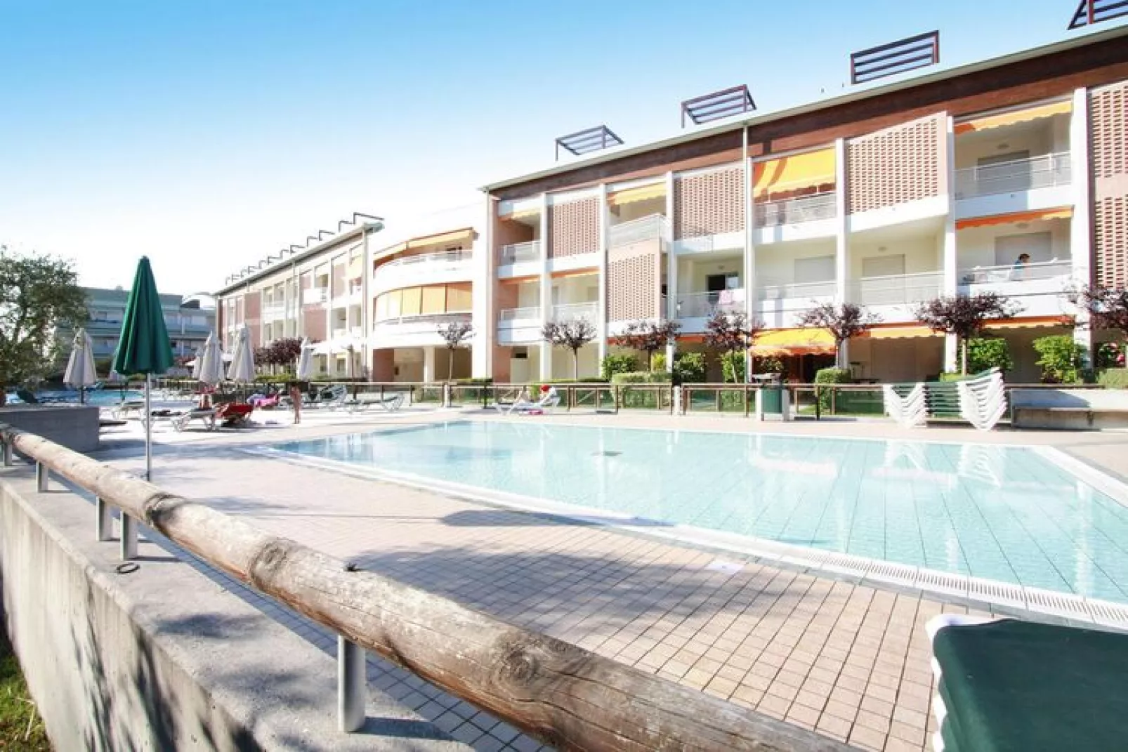 Holiday resort Parco e Acacie, Bibione Pineda-B5-Buitenkant zomer