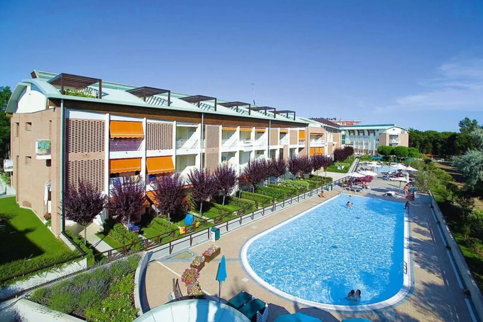 Holiday resort Parco e Acacie, Bibione Pineda-C6-Buitenkant zomer