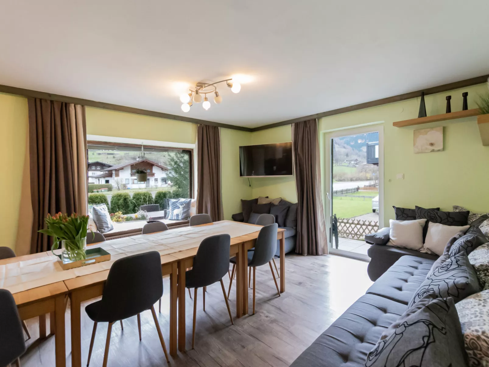 Chalet Charlotte-Binnen