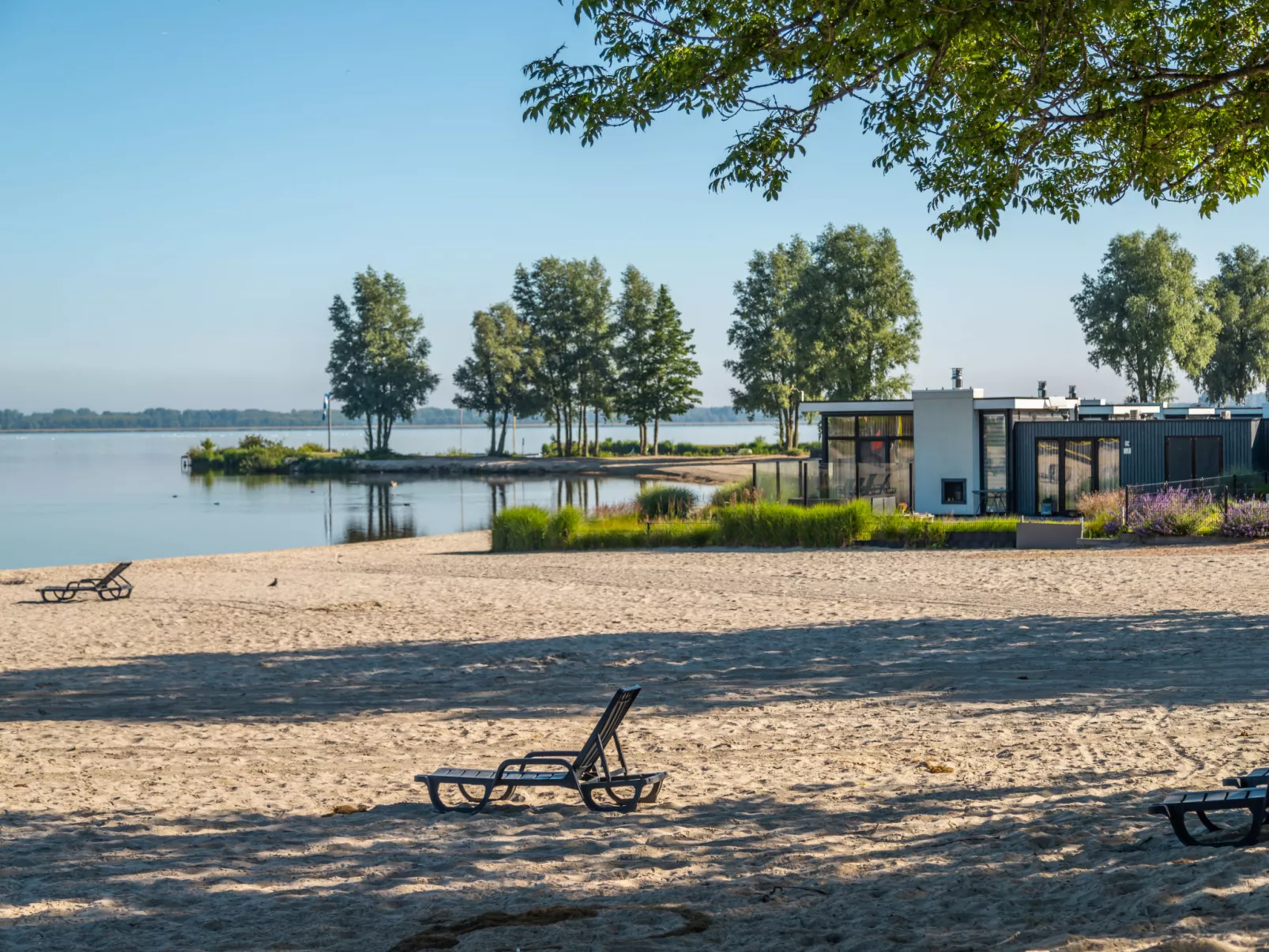 Strandvilla 6-Buiten