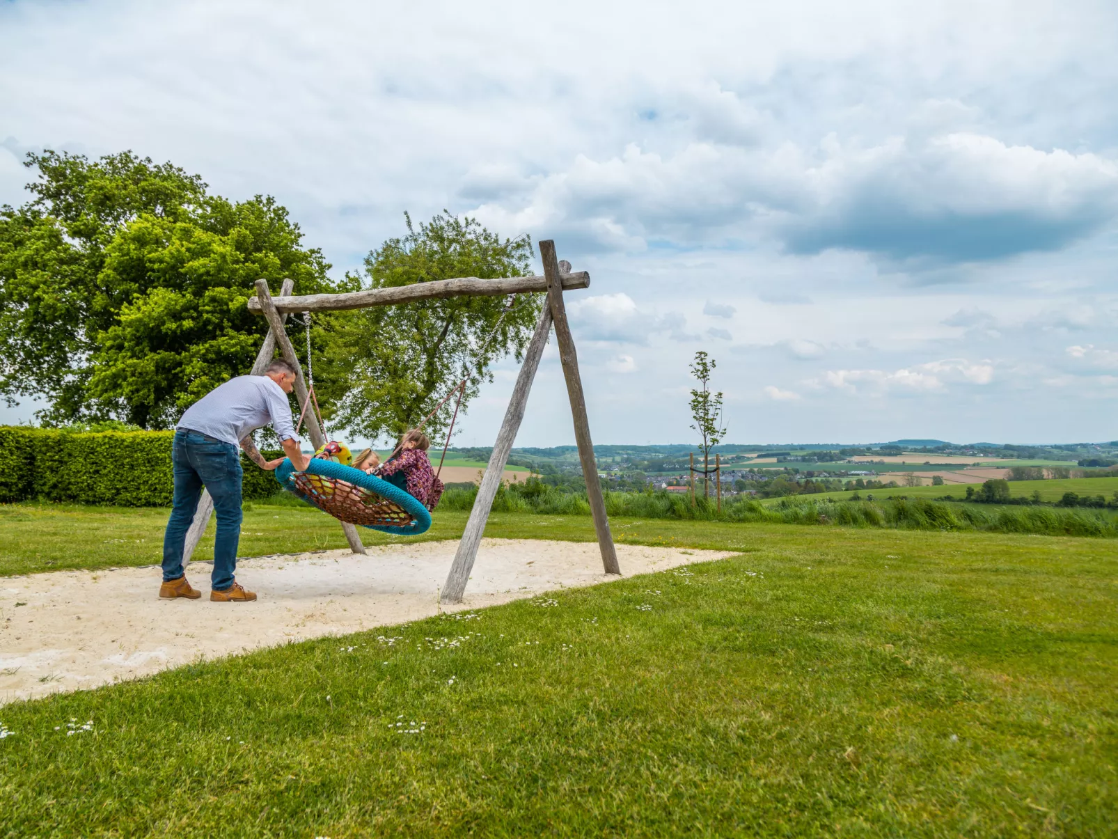 Lodge de Montagne Petite (glamping tent)-Buiten