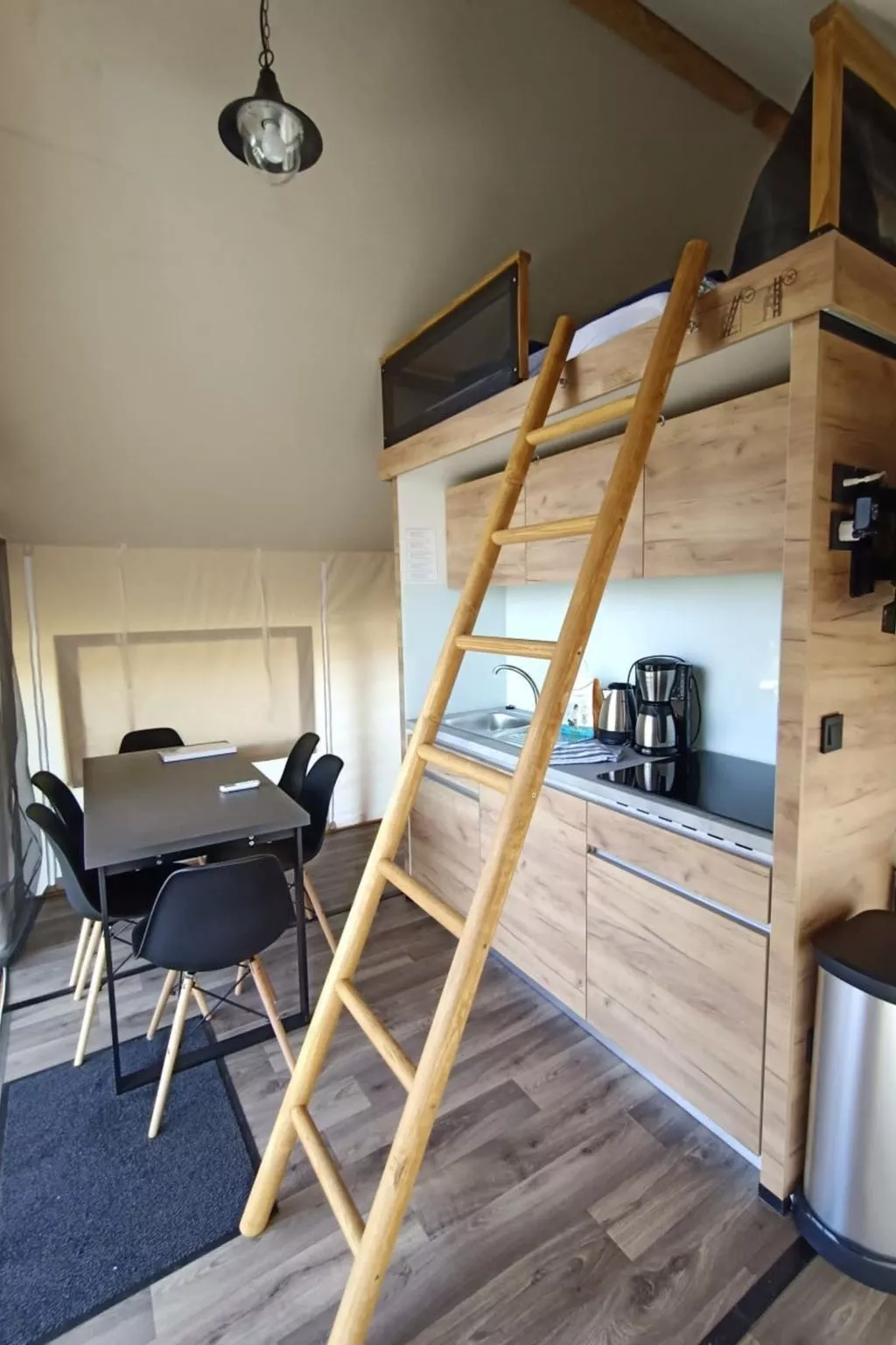 Glampingtent Papilio 4+2-Binnen