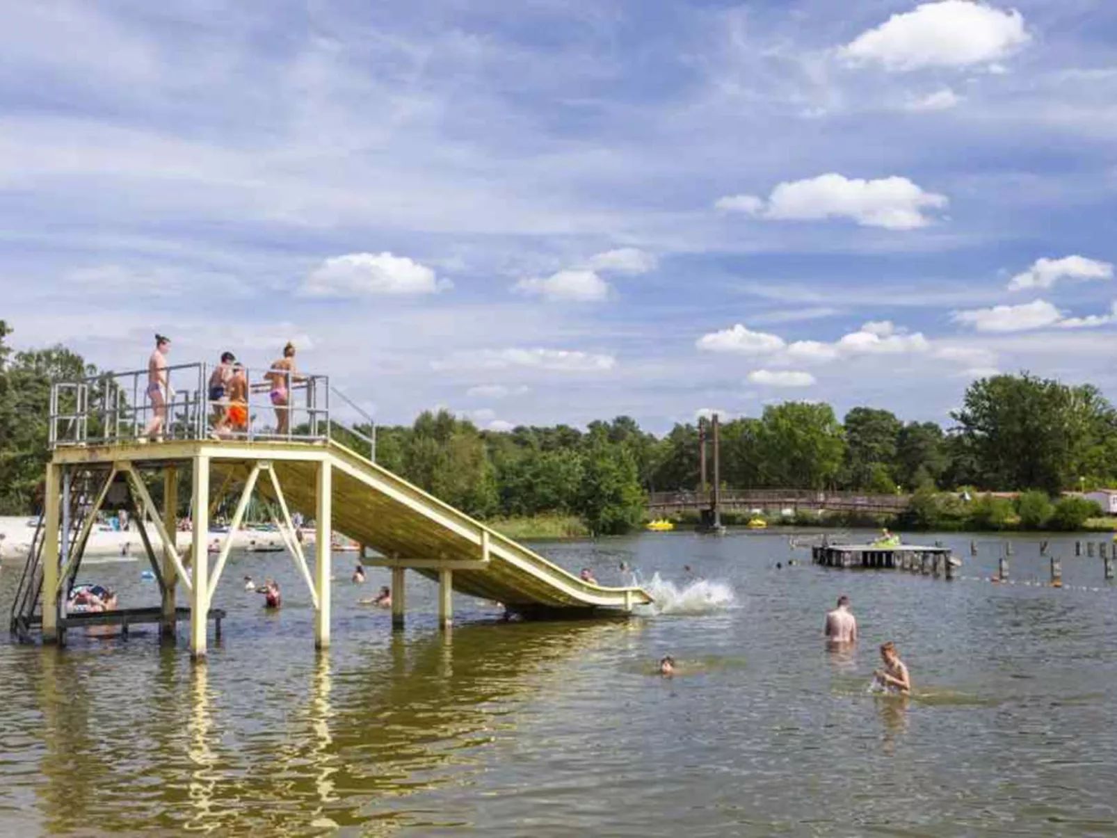 Glampingtent Silver Lodge 4-Buiten