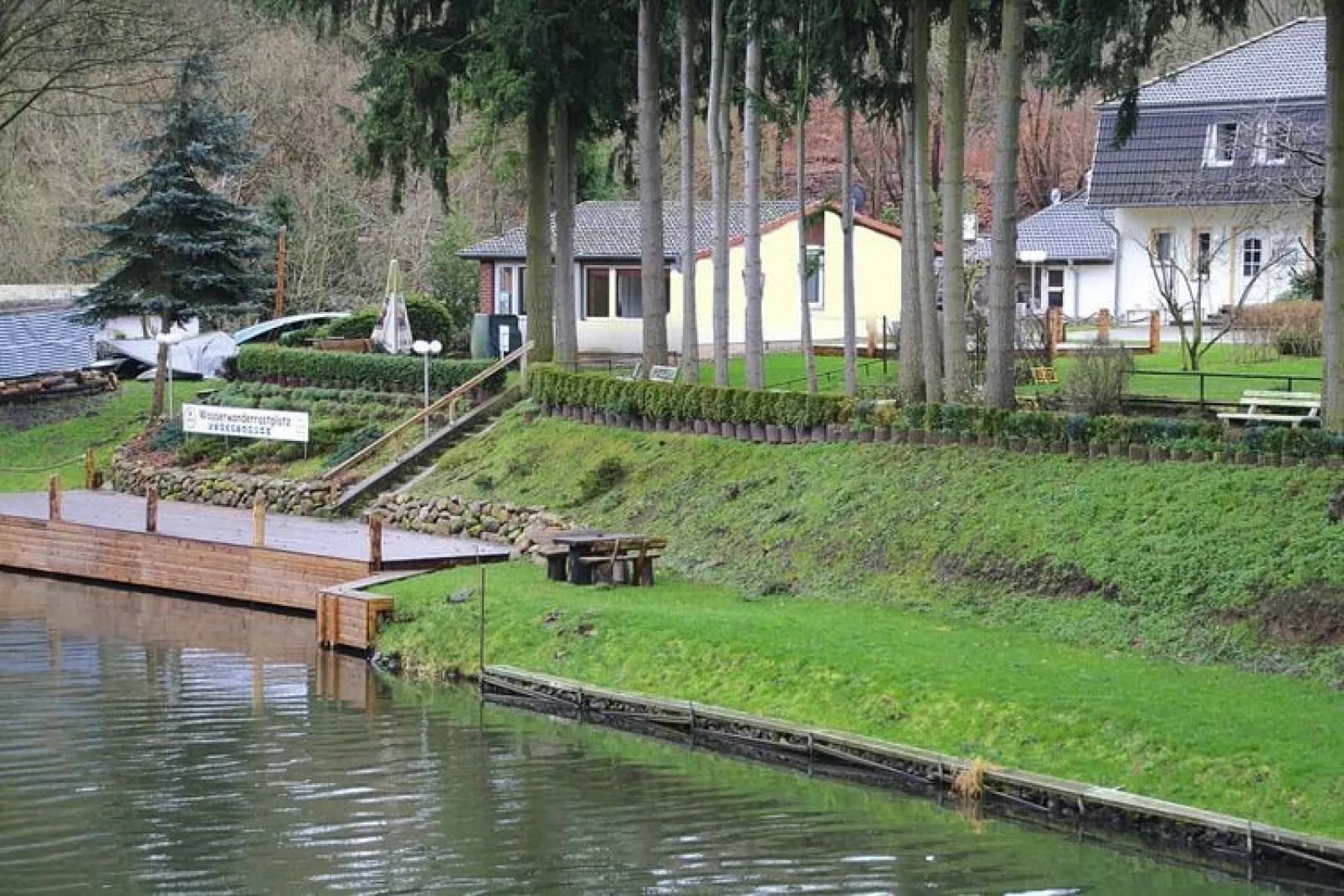 FH an der Elde 60 qm-Tuinen zomer