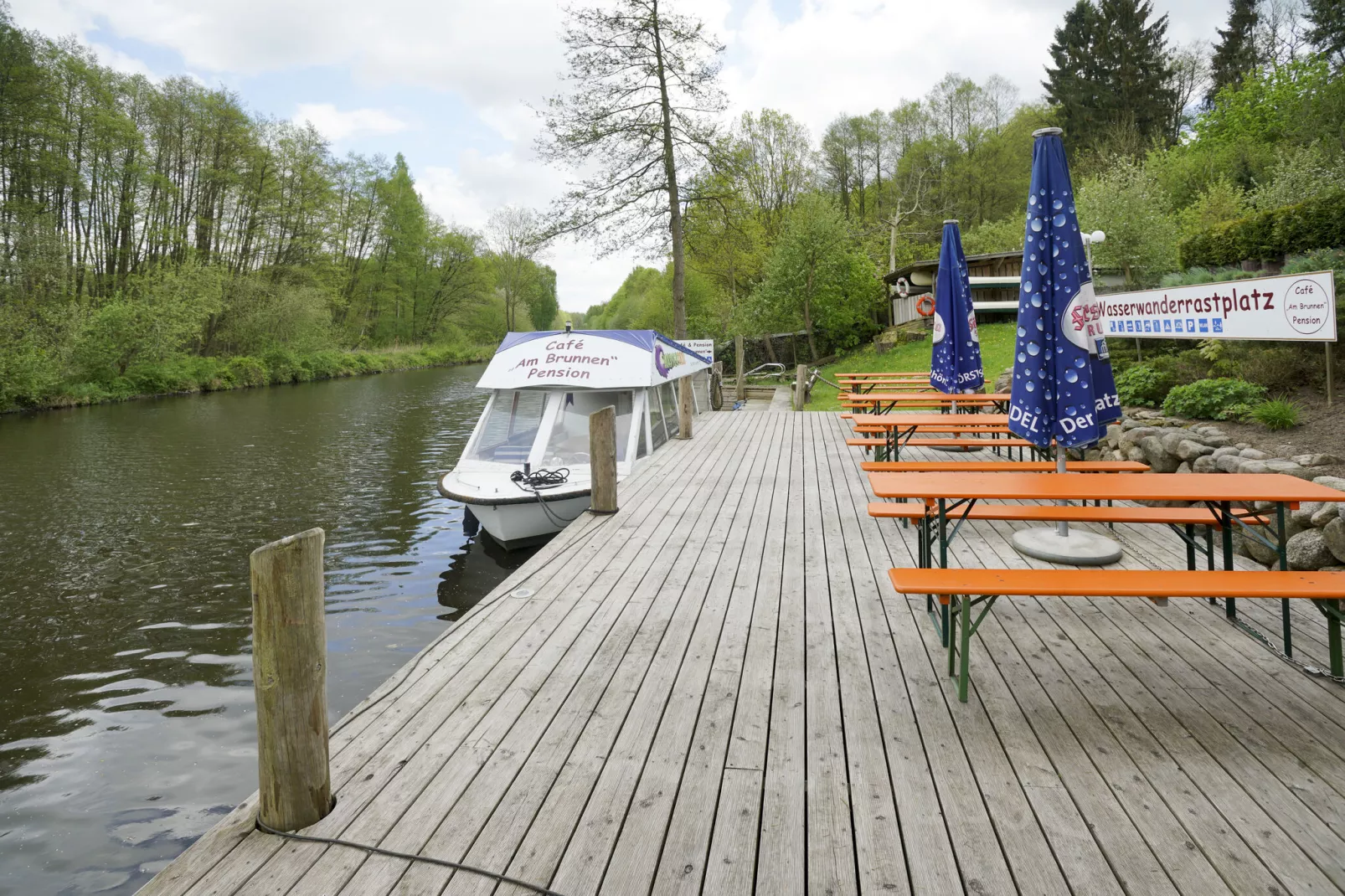 Ferienhaus Vieting direkt am Eldeufer in Parchim-Gebieden zomer 20km
