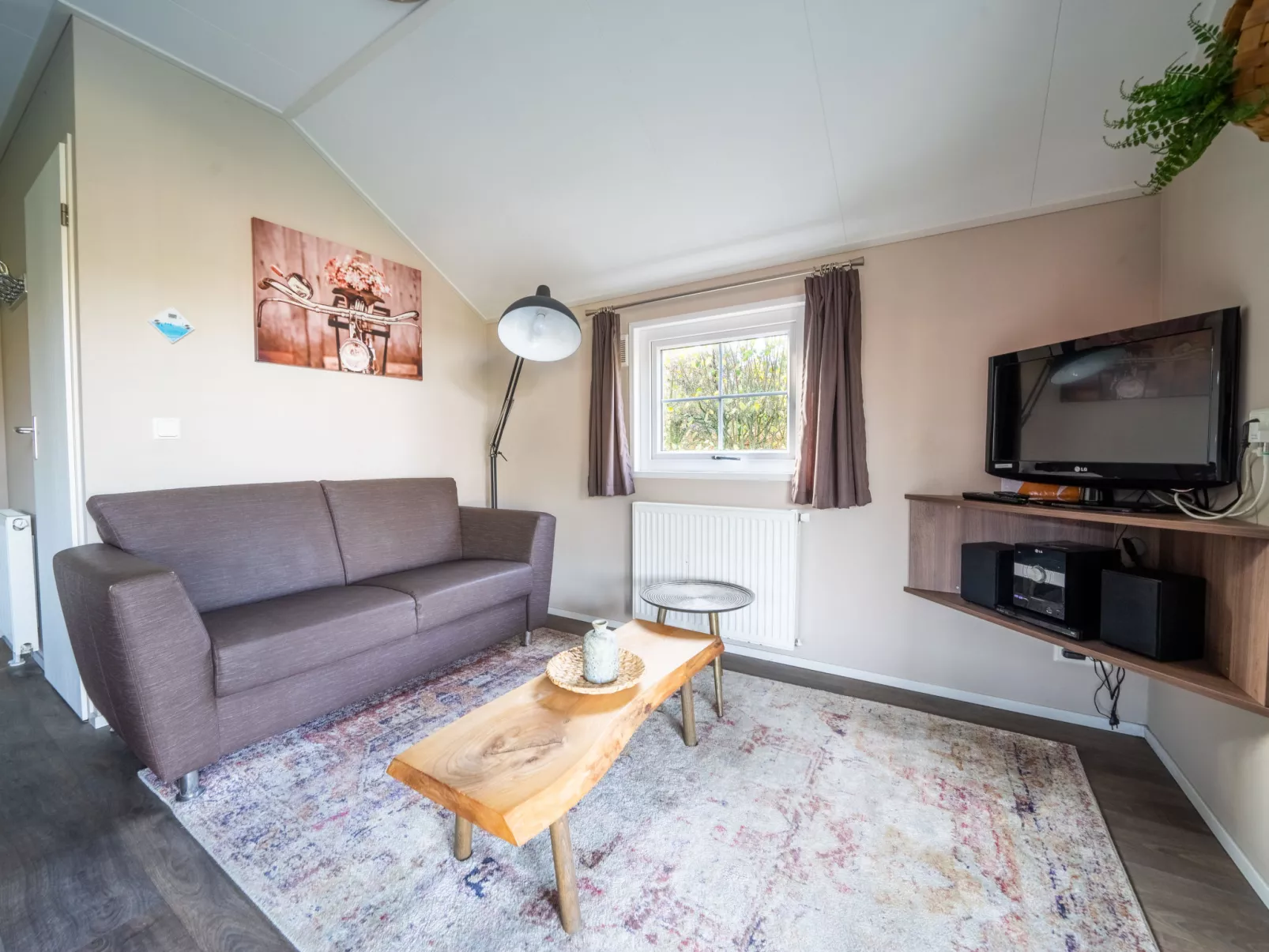 Boslodge 4-Binnen