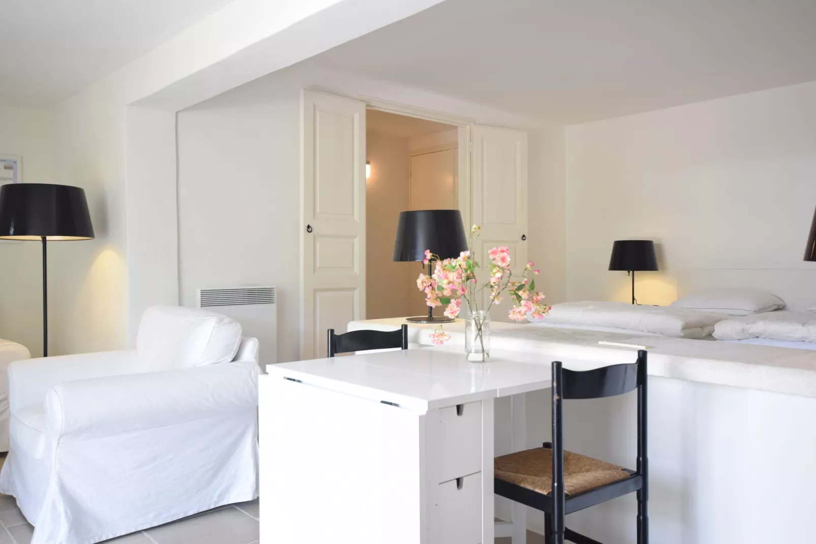 Studio - MONTBRUN-LES-BAINS-Eetkamer