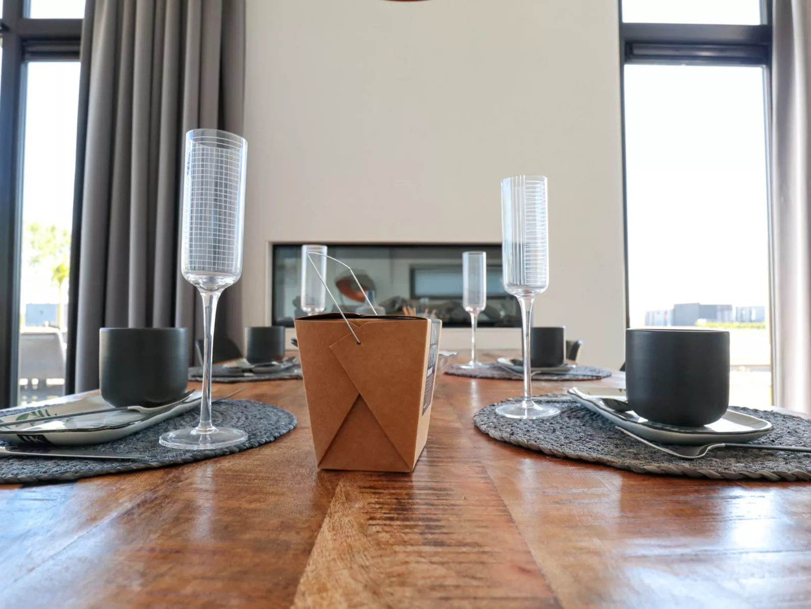 Cube Exclusif 6-Binnen