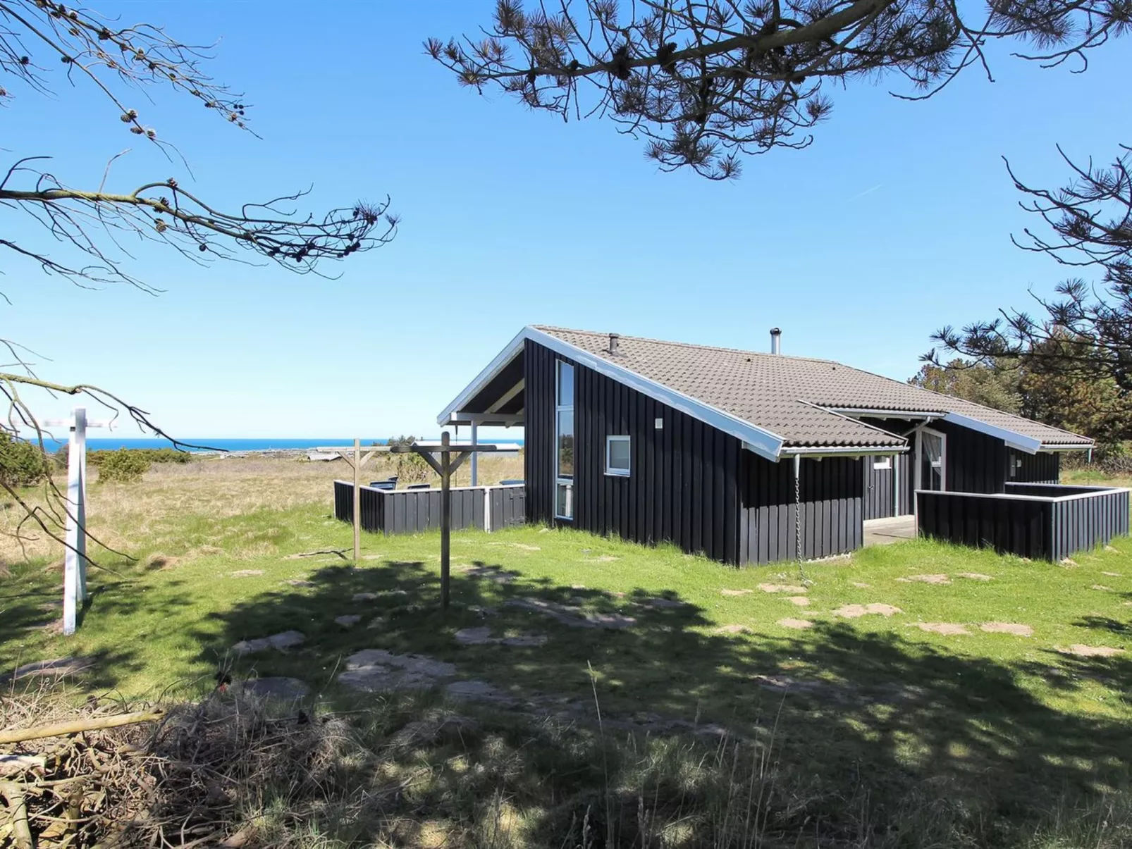 "Merete" - 900m from the sea-Binnen