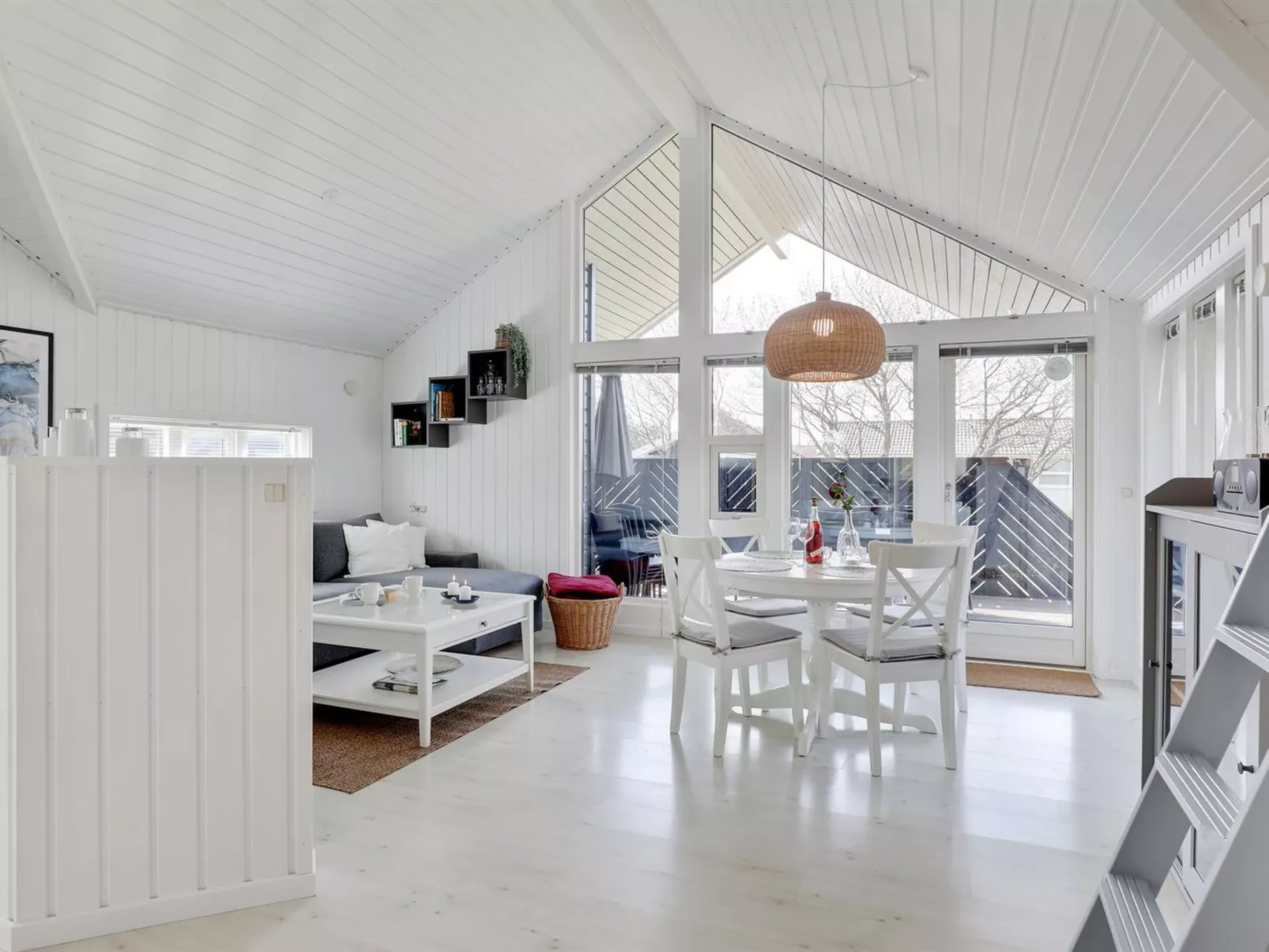 "Greta" - 200m from the sea-Binnen