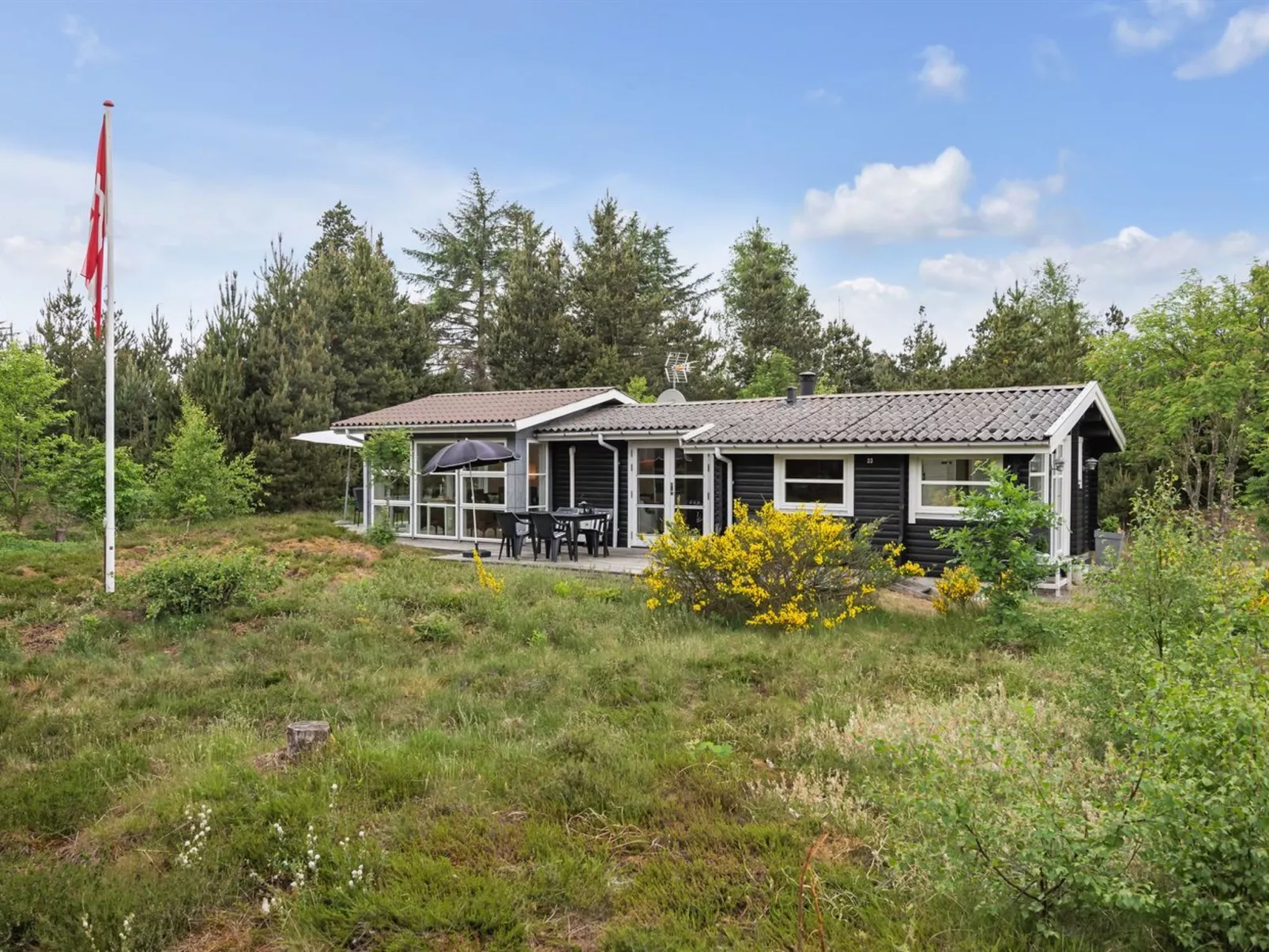 "Florense" - 2.5km from the sea-Buiten