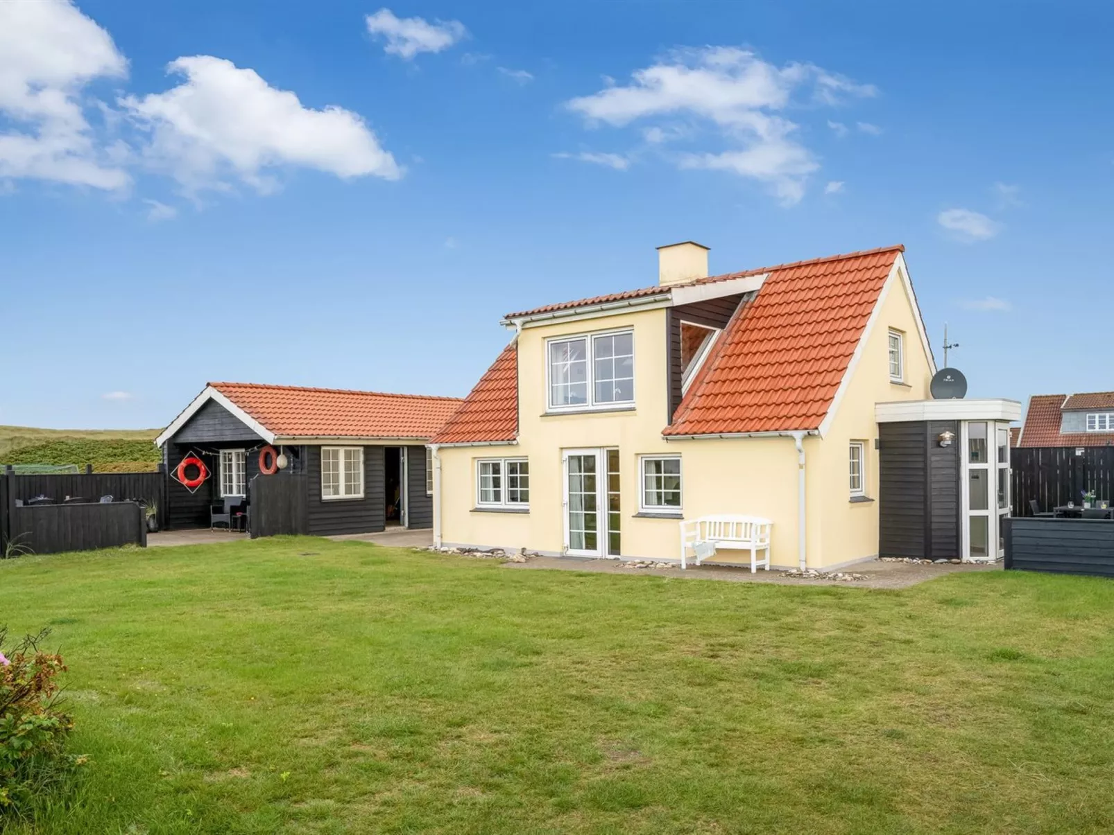 "Dietlinde" - 100m from the sea-Buiten