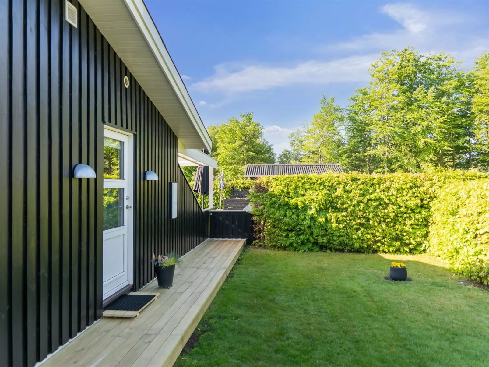 "Mårten" - 750m from the sea-Buiten
