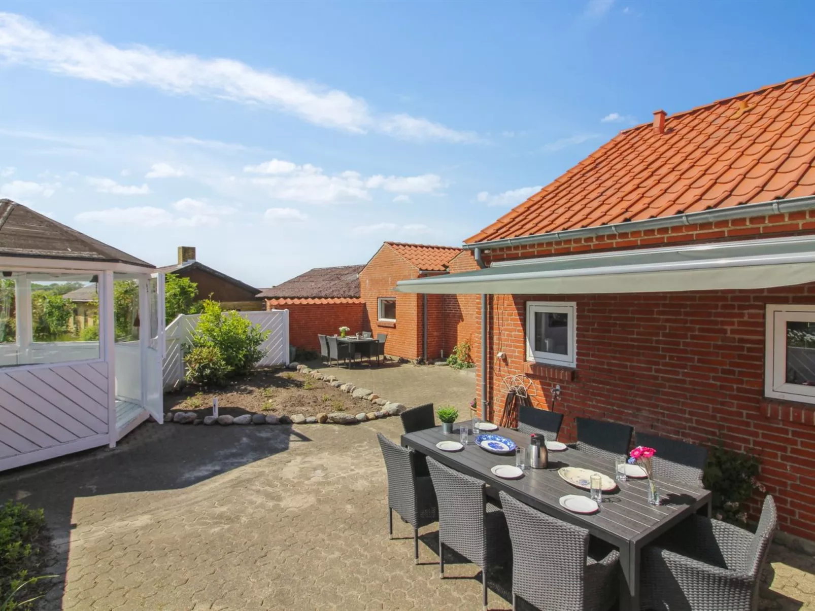 "Kiersten" - 5km from the sea-Binnen