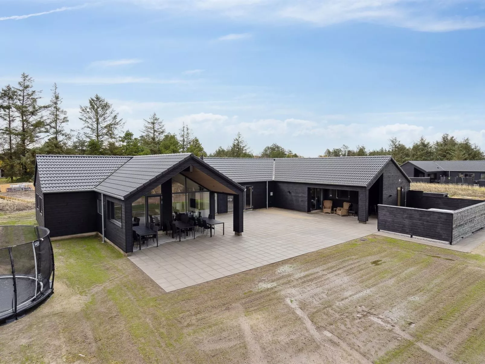 "Sitka" - 3.5km from the sea-Buiten