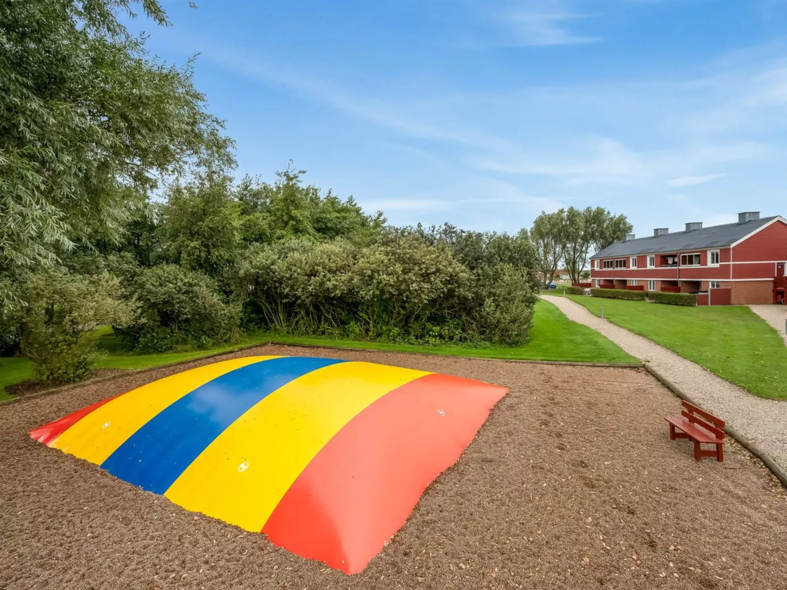"Alvy" - 100m to the inlet-Buiten