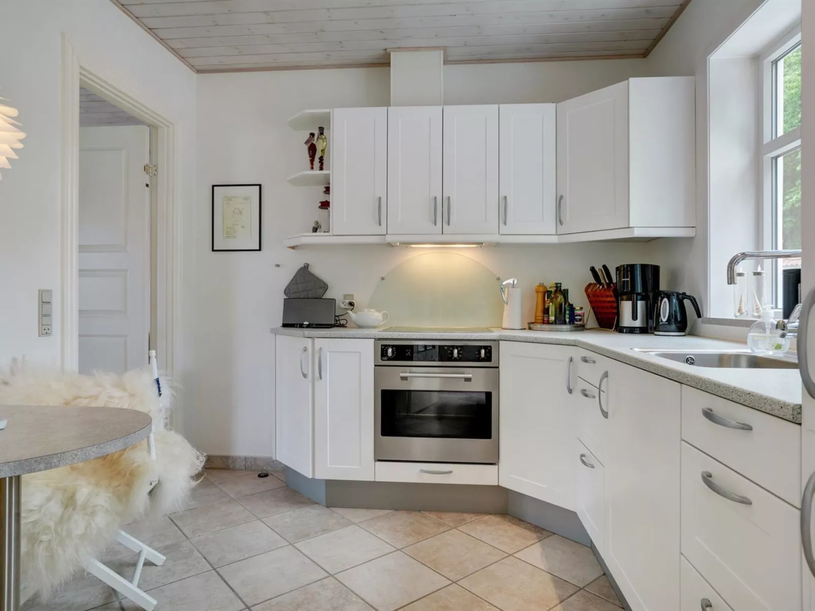 "Neno" - 2.2km from the sea-Binnen
