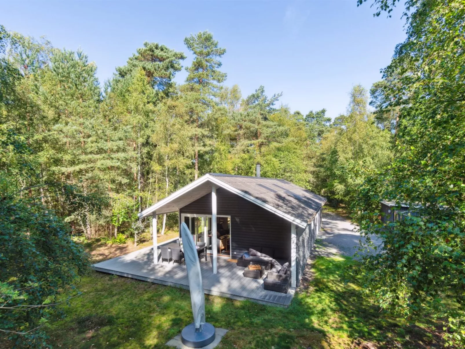 "Eftim" - 600m from the sea-Buiten