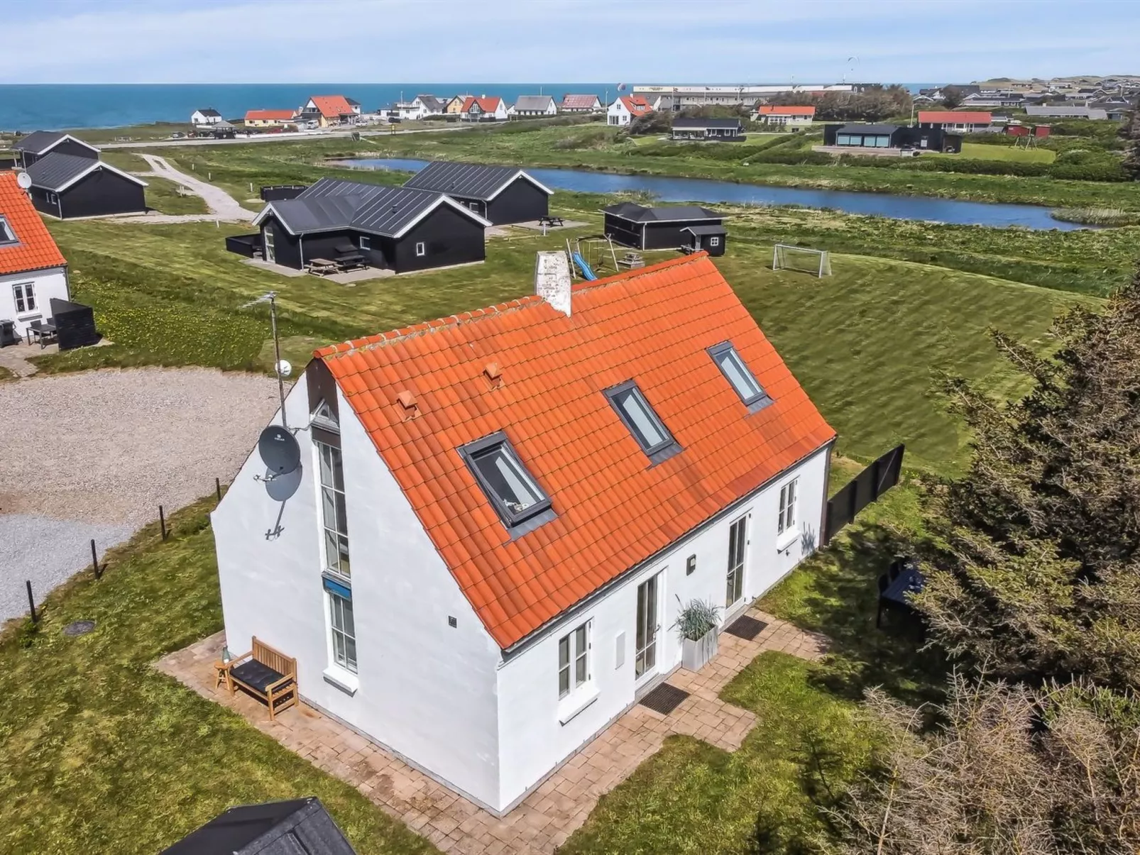 "Sira" - 250m from the sea-Buiten