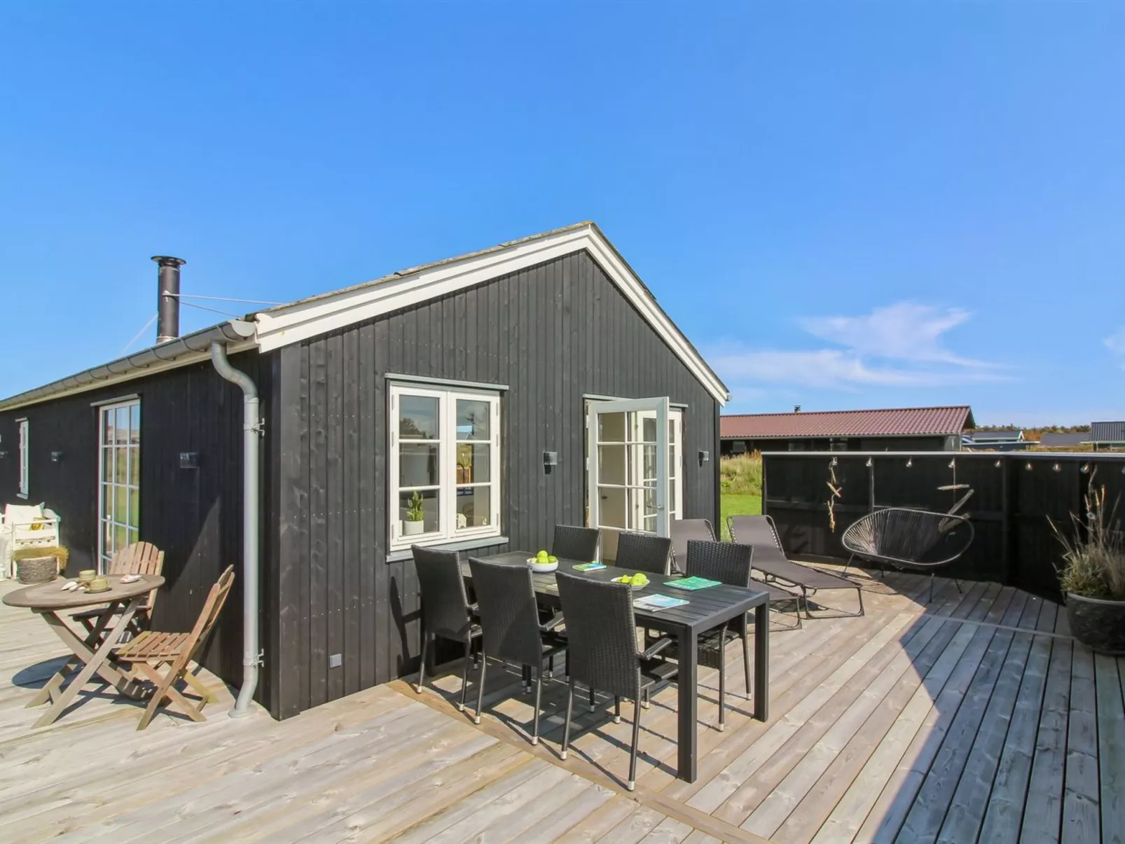 "Sanni" - 225m from the sea-Buiten