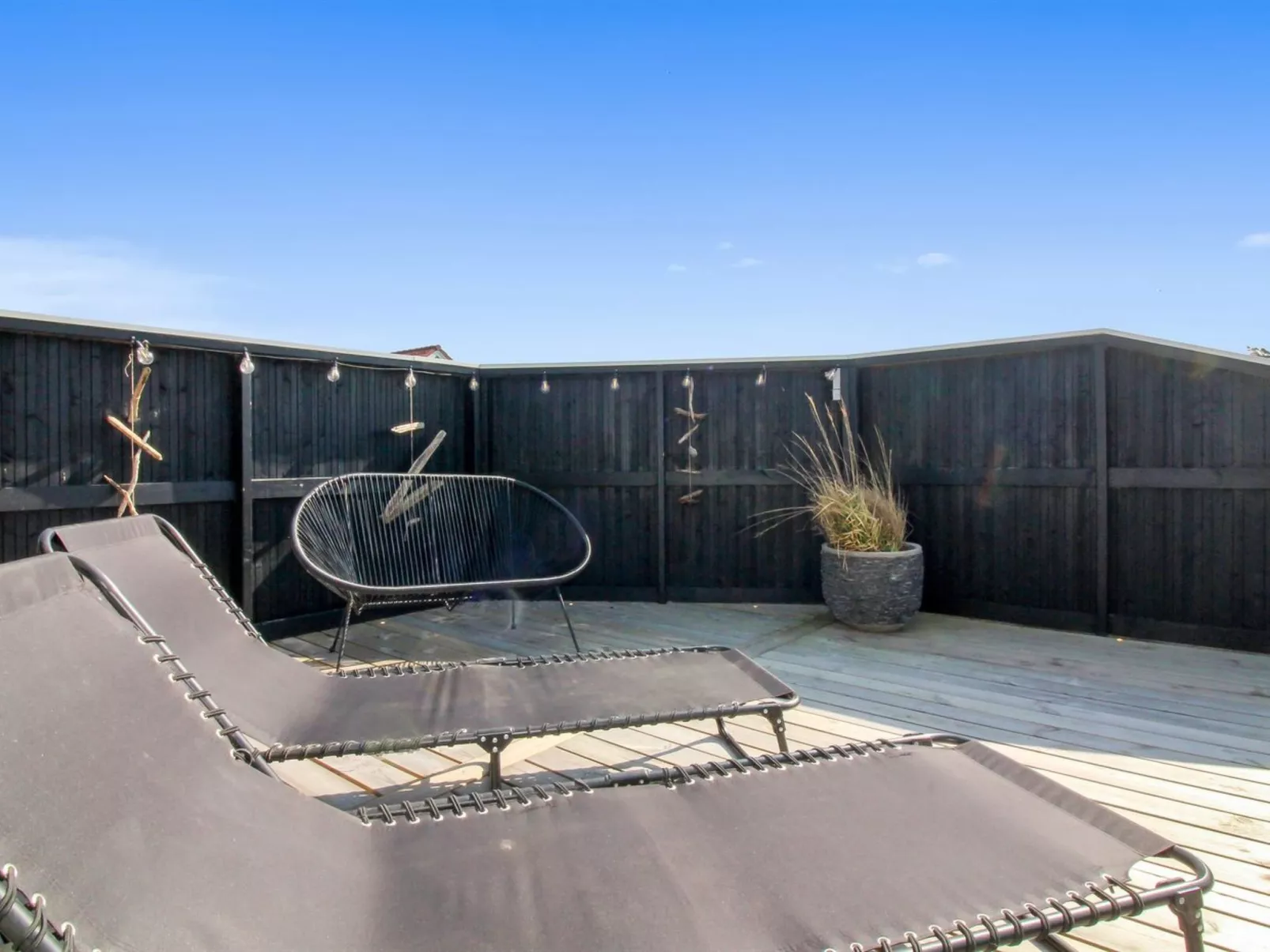 "Sanni" - 225m from the sea-Buiten