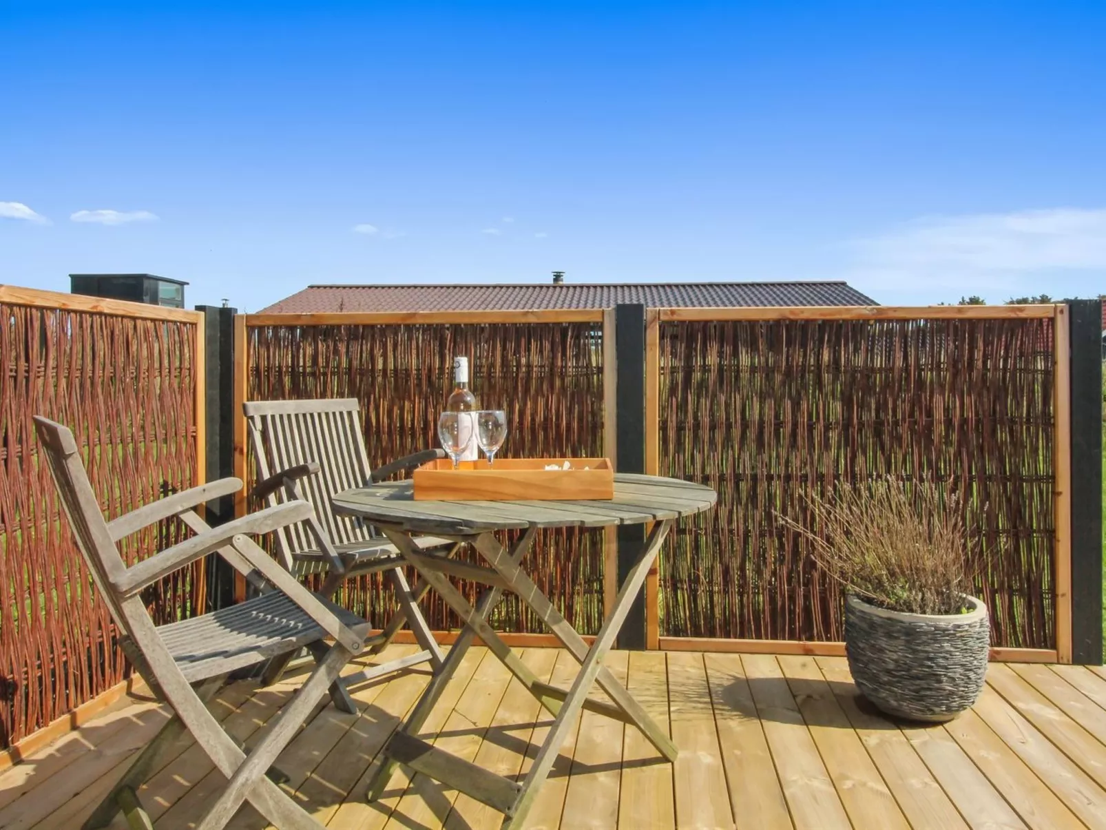 "Sanni" - 225m from the sea-Buiten
