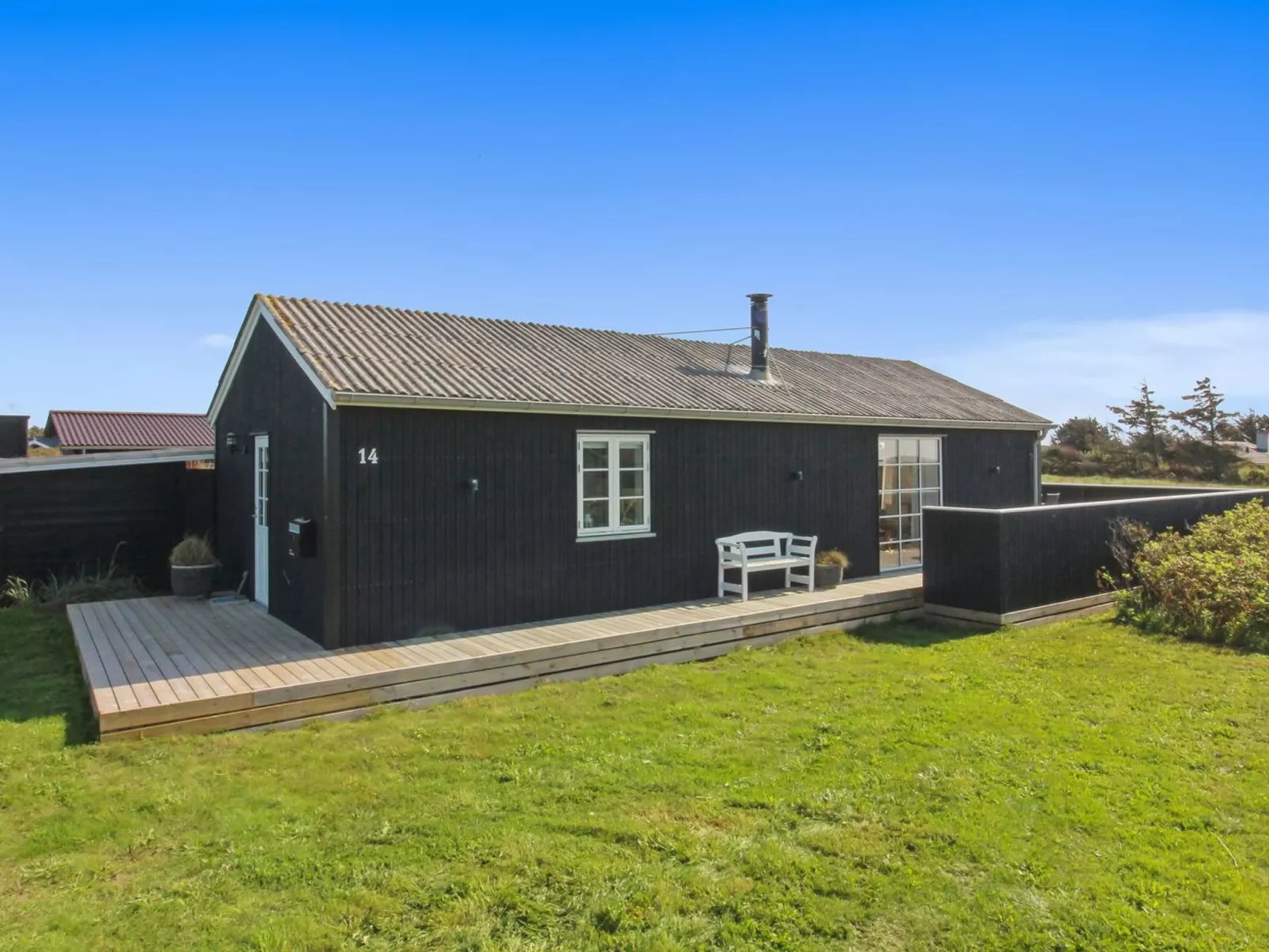 "Sanni" - 225m from the sea-Buiten