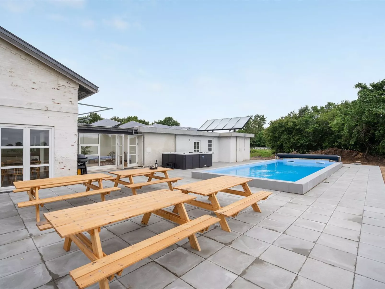 "Melin" - 7km from the sea-Buiten