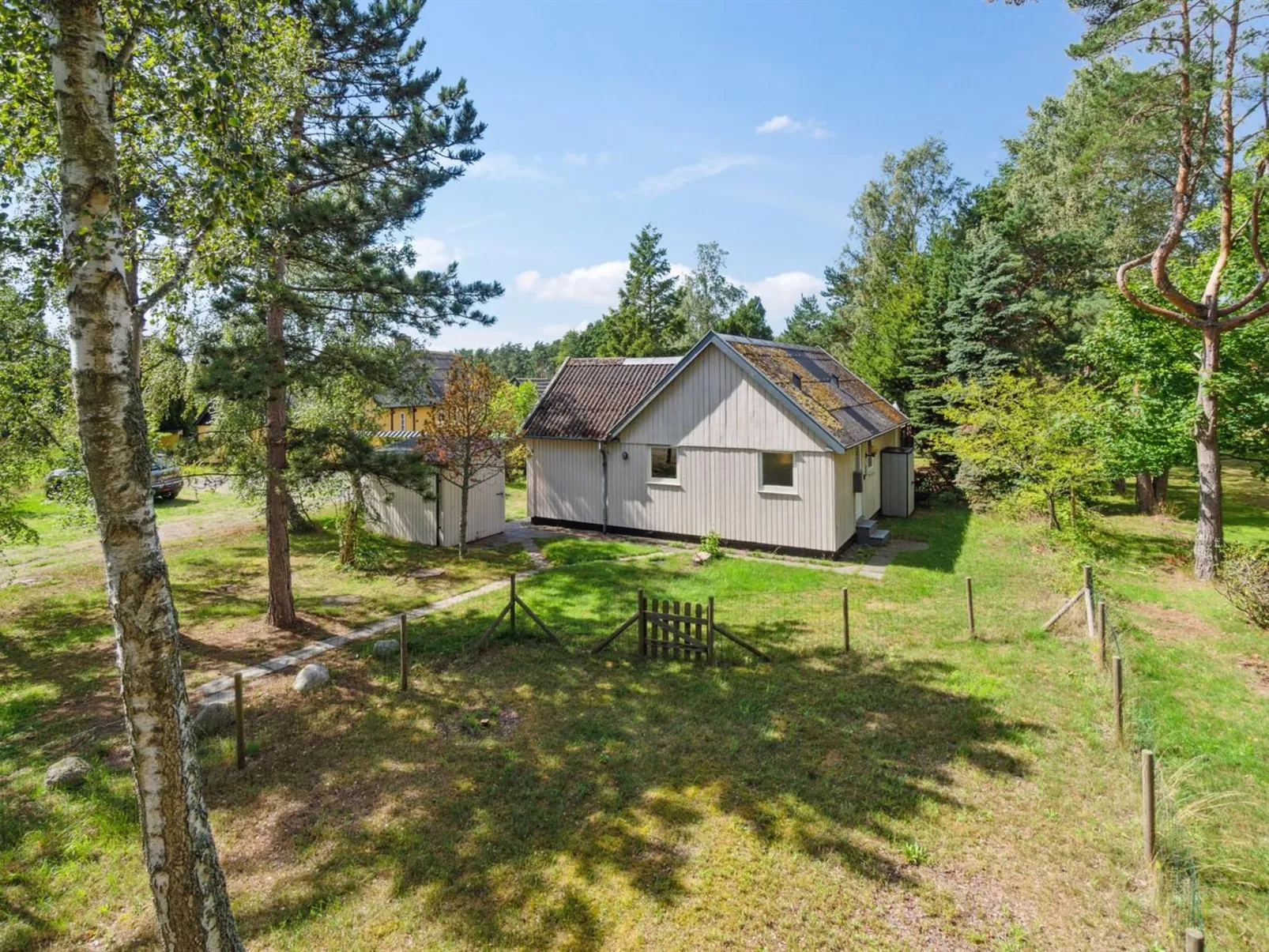 "Hillmari" - 650m from the sea-Buiten