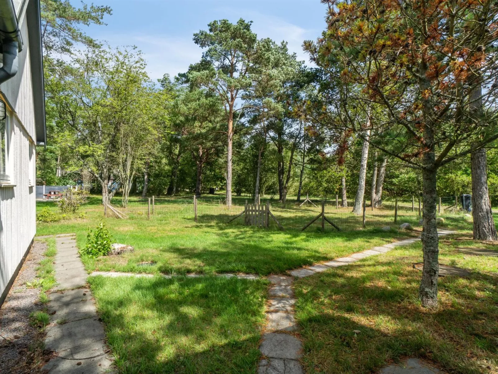 "Hillmari" - 650m from the sea-Buiten