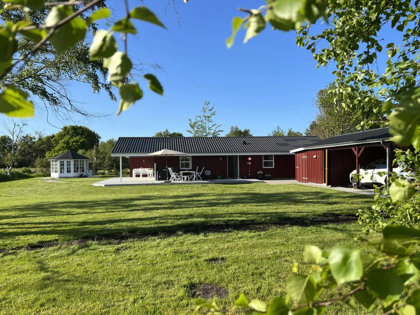 "Blondine" - 1.4km from the sea-Buiten