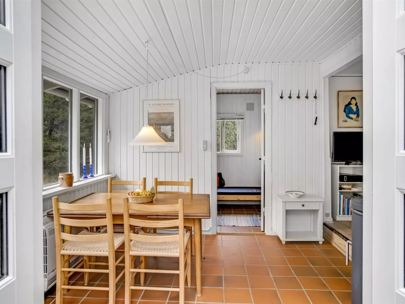 "Gaelle" - 800m from the sea-Binnen