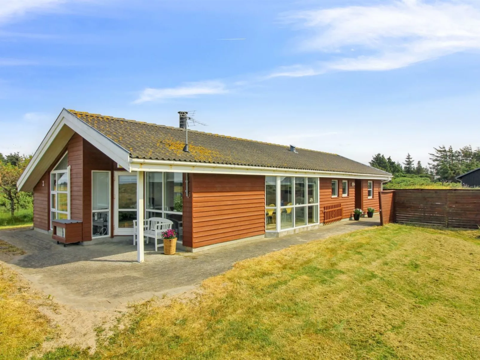 "Zuhra" - 250m from the sea-Buiten
