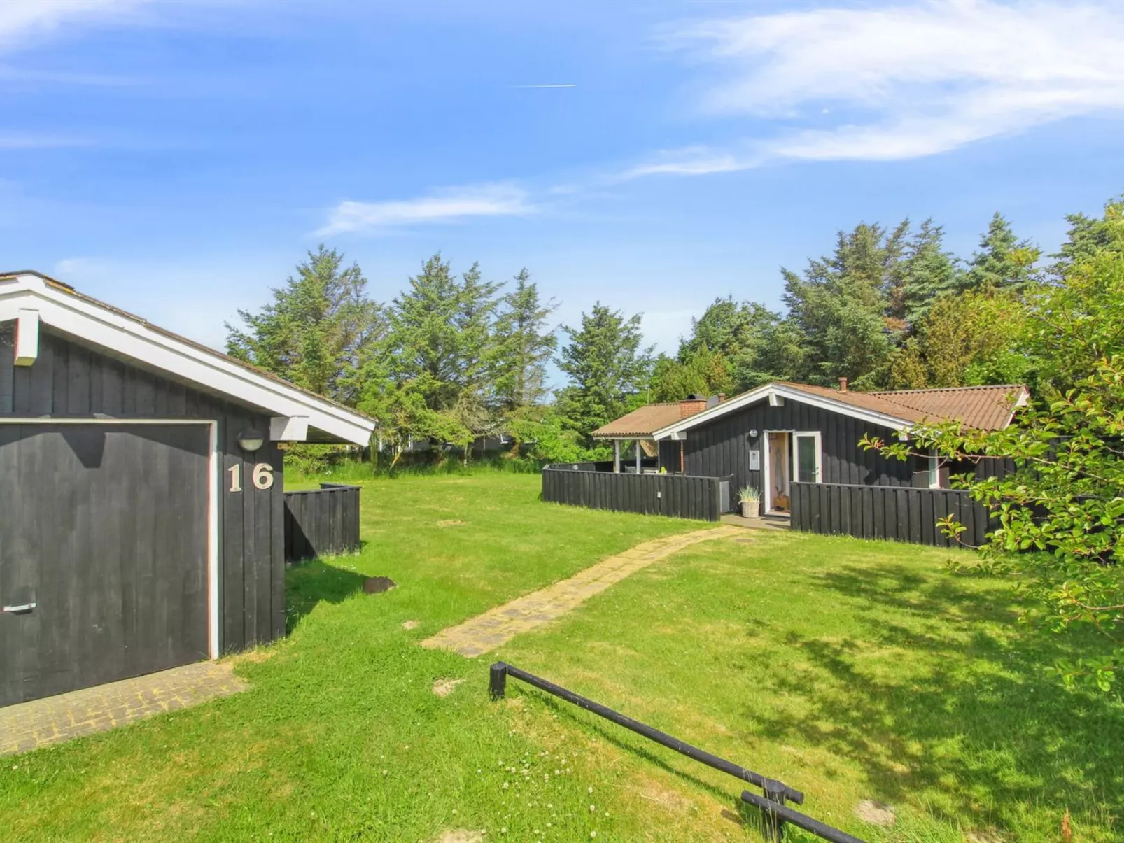 "Apsolon" - 600m from the sea-Buiten