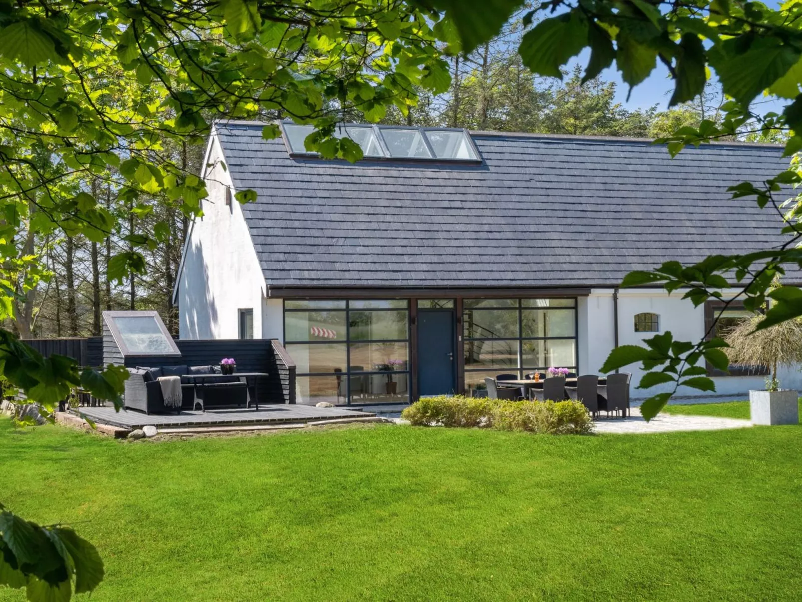 "Thilo" - 2.3km from the sea-Buiten