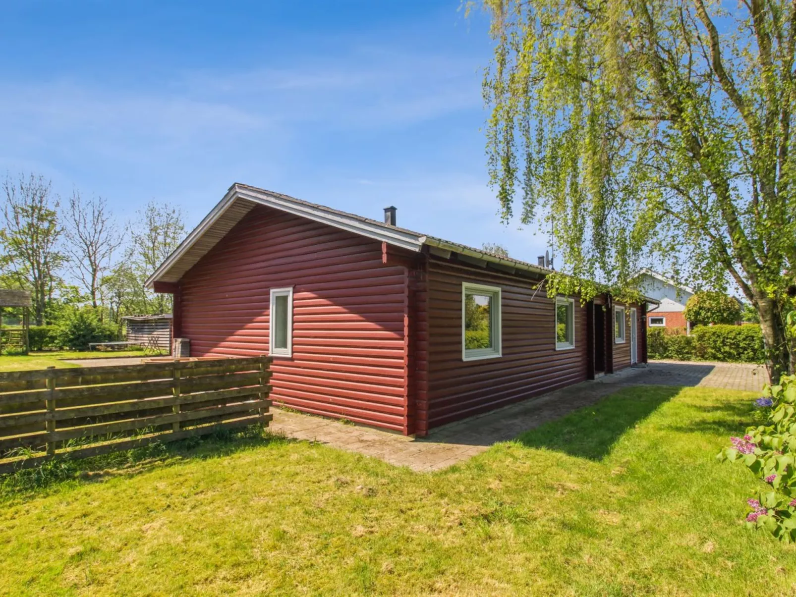 "Aku" - 24km from the sea-Buiten