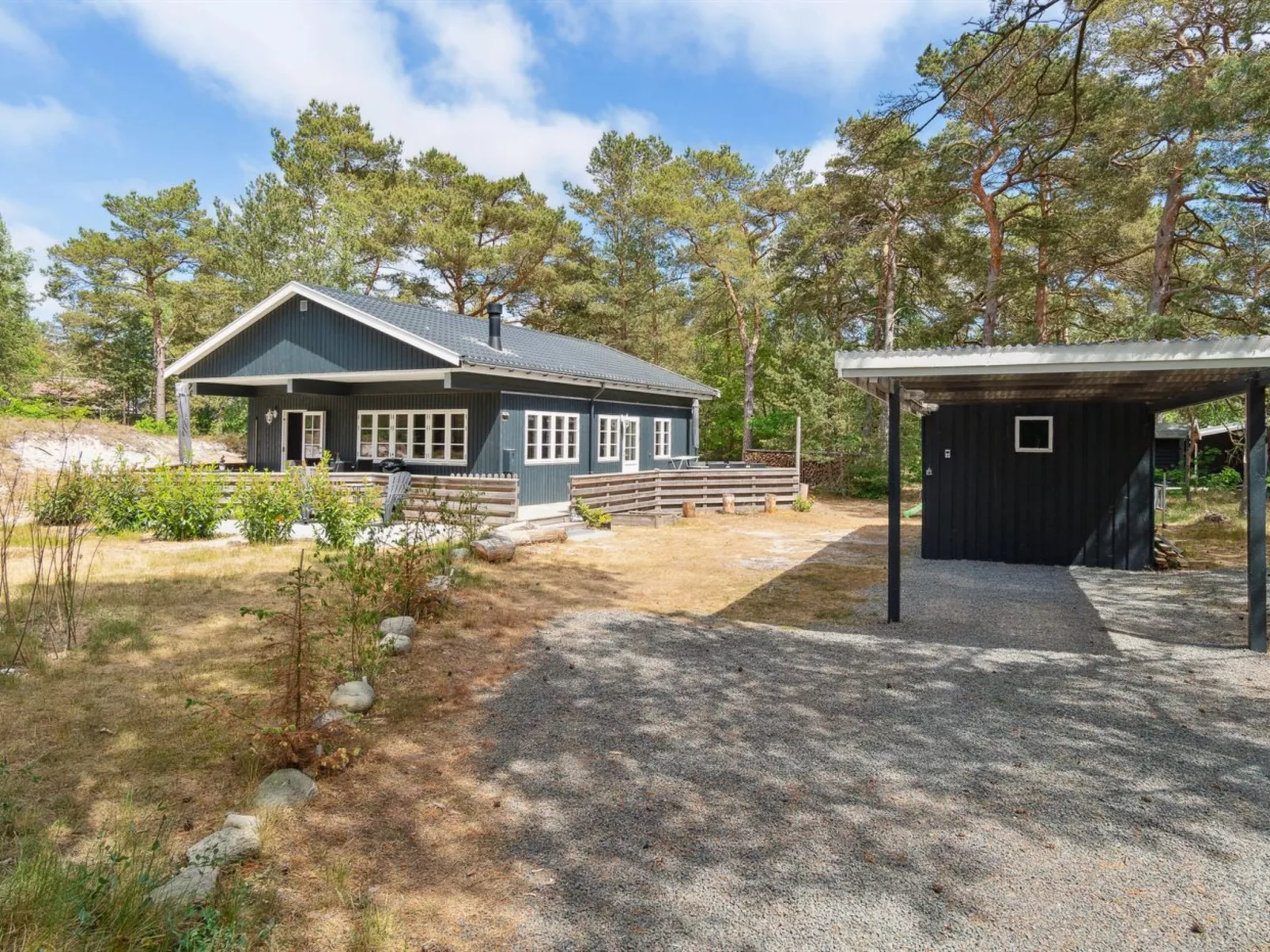 "Sjo" - 300m from the sea-Buiten