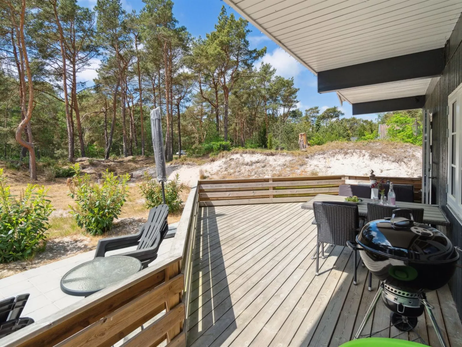 "Sjo" - 300m from the sea-Buiten