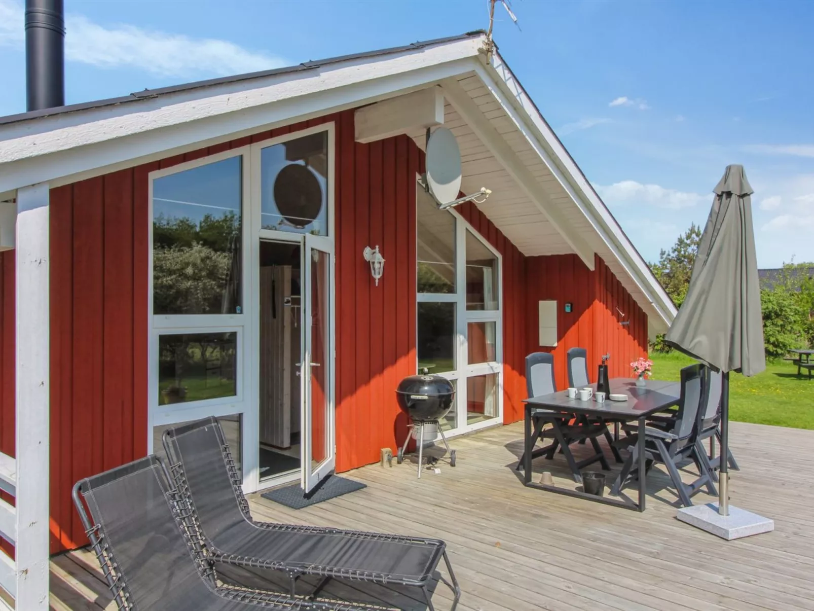 "Menka" - 1.3km from the sea-Buiten