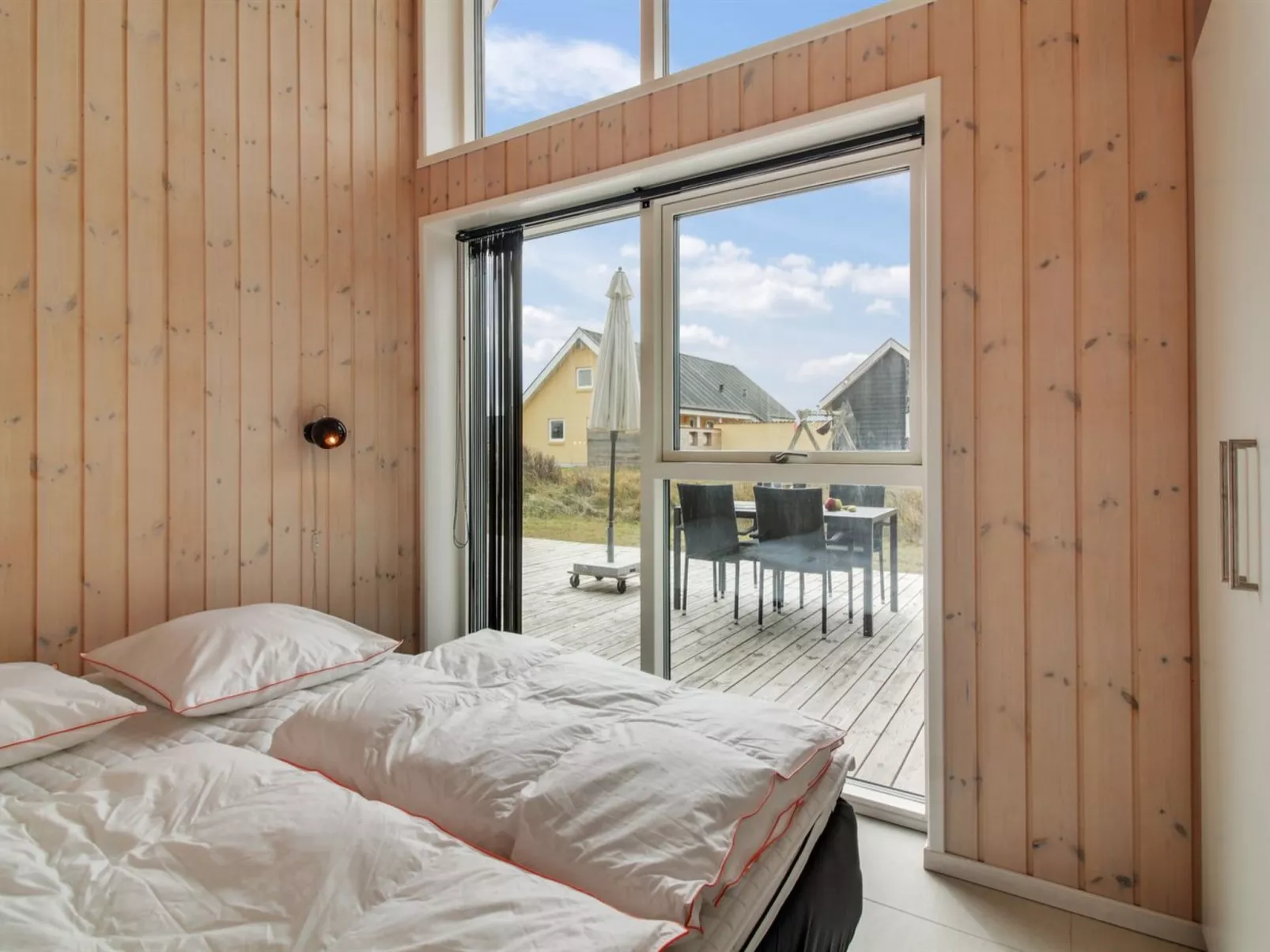 "Othinkarl" - 100m from the sea-Binnen