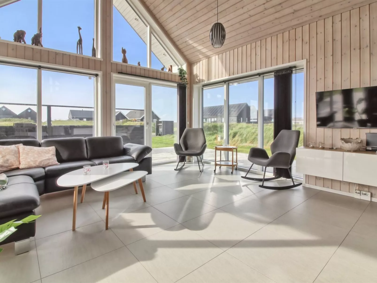 "Othinkarl" - 100m from the sea-Binnen