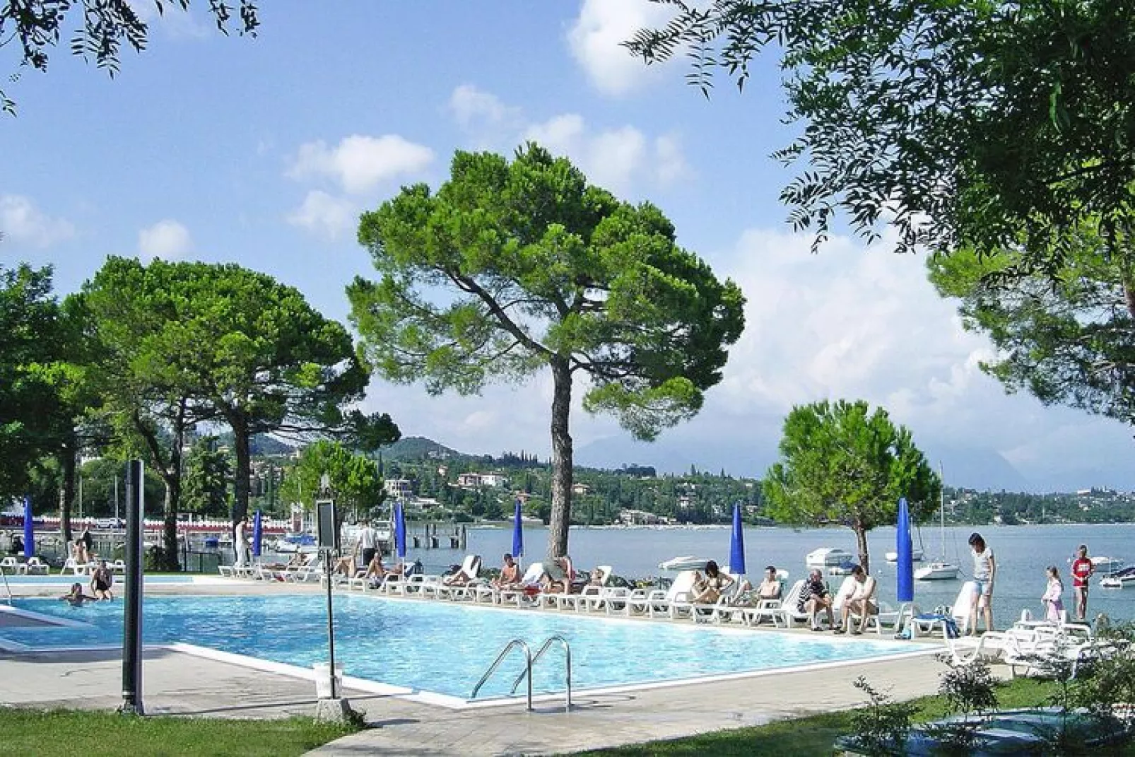 Front Lake Resort Le Corti del Lago Padenghe-APX-C2 / A2 2 paxe