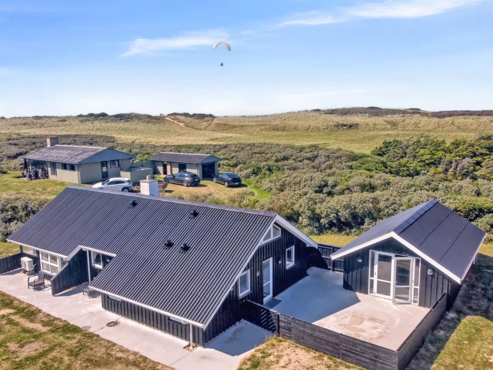 "Iida" - 100m from the sea-Buiten
