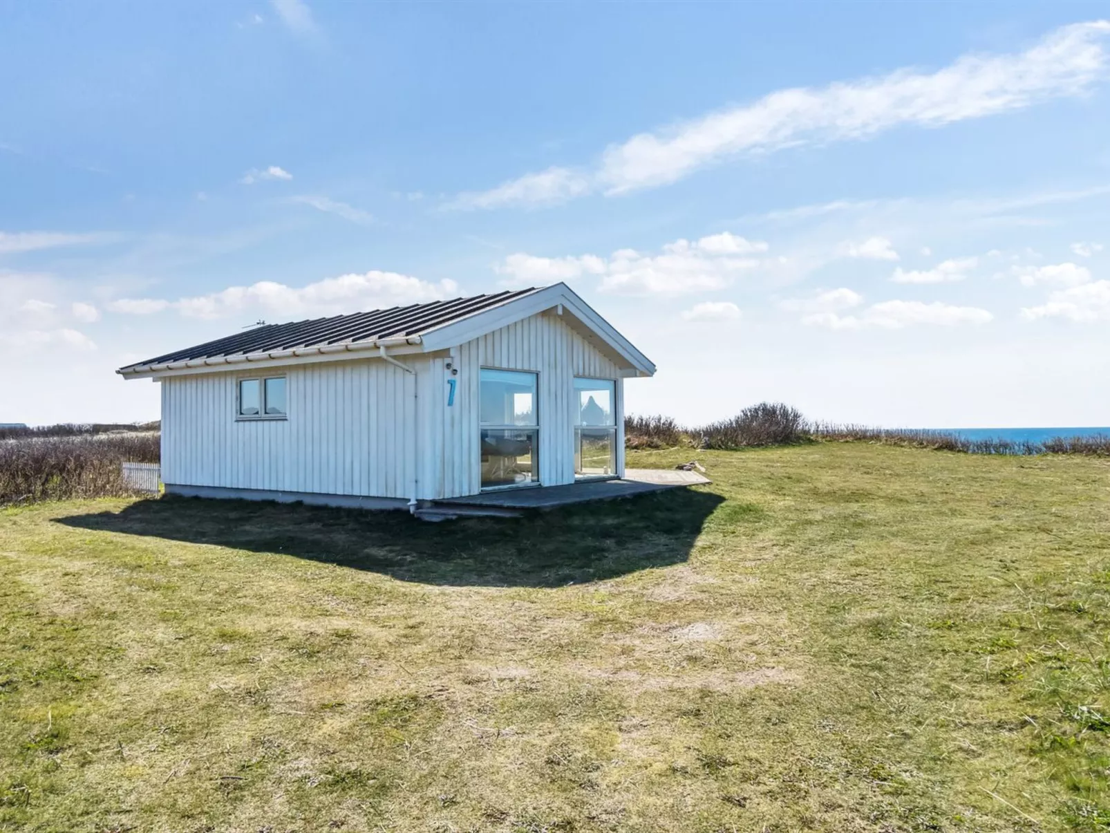 "Normand" - 50m from the sea-Buiten