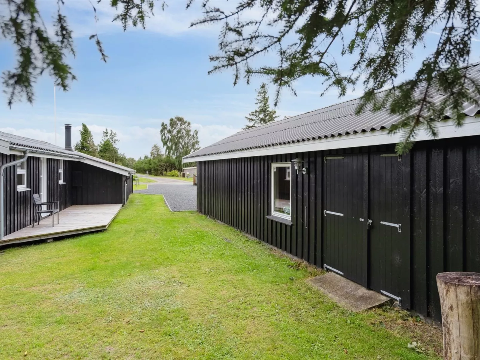 "Sylvi" - 750m from the sea-Buiten