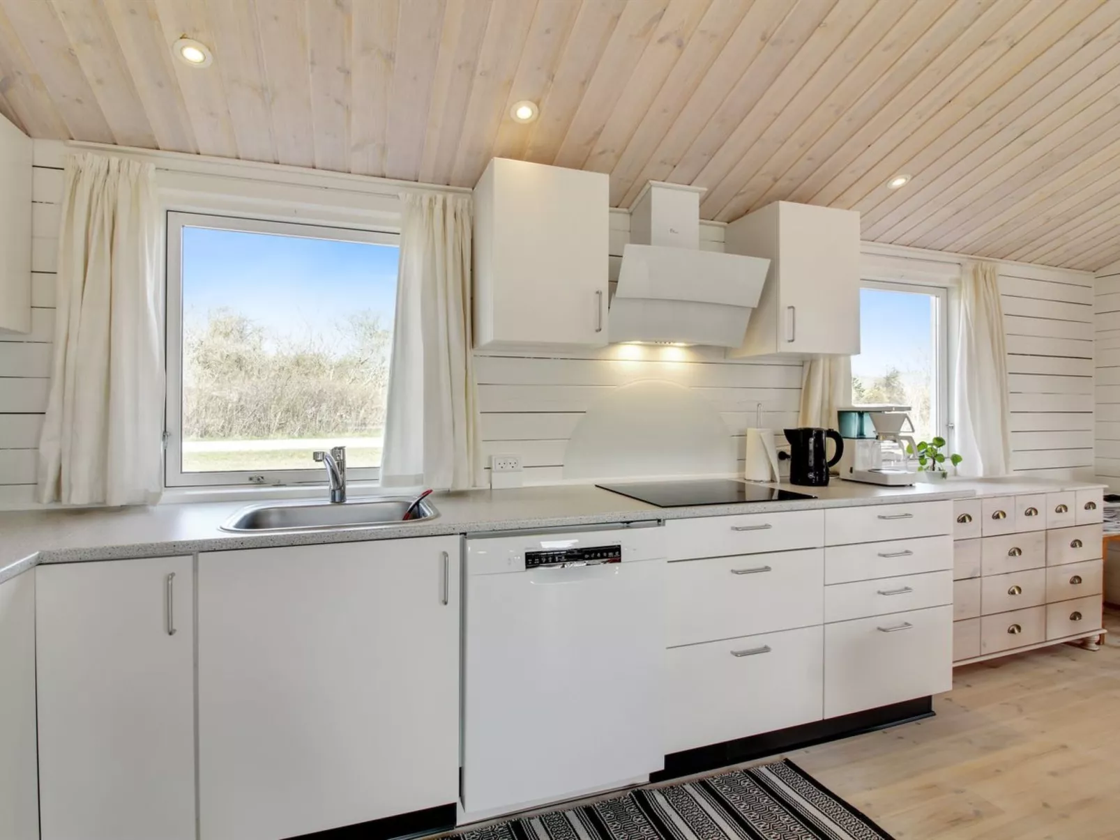 "Thorsten" - 500m from the sea-Binnen