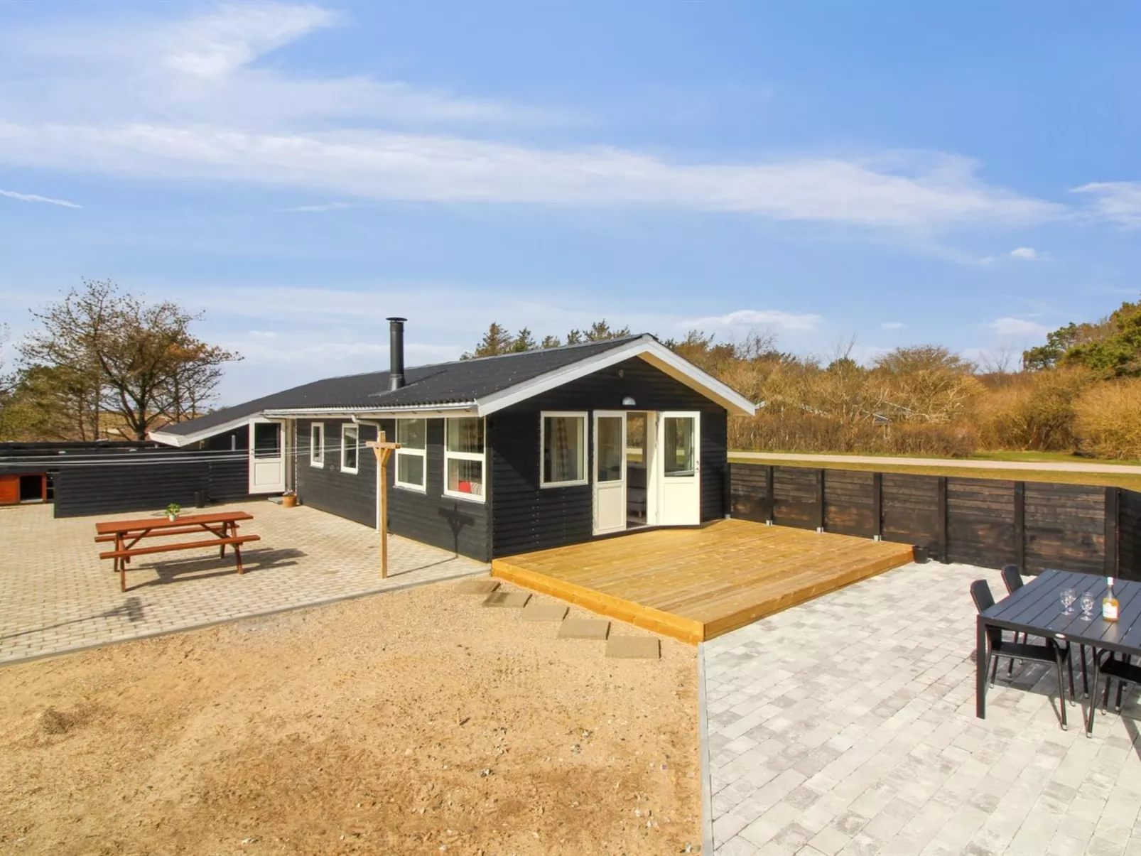 "Thorsten" - 500m from the sea-Buiten