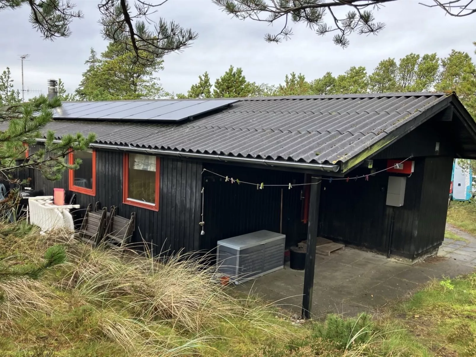 "Vemund" - 300m from the sea-Buiten